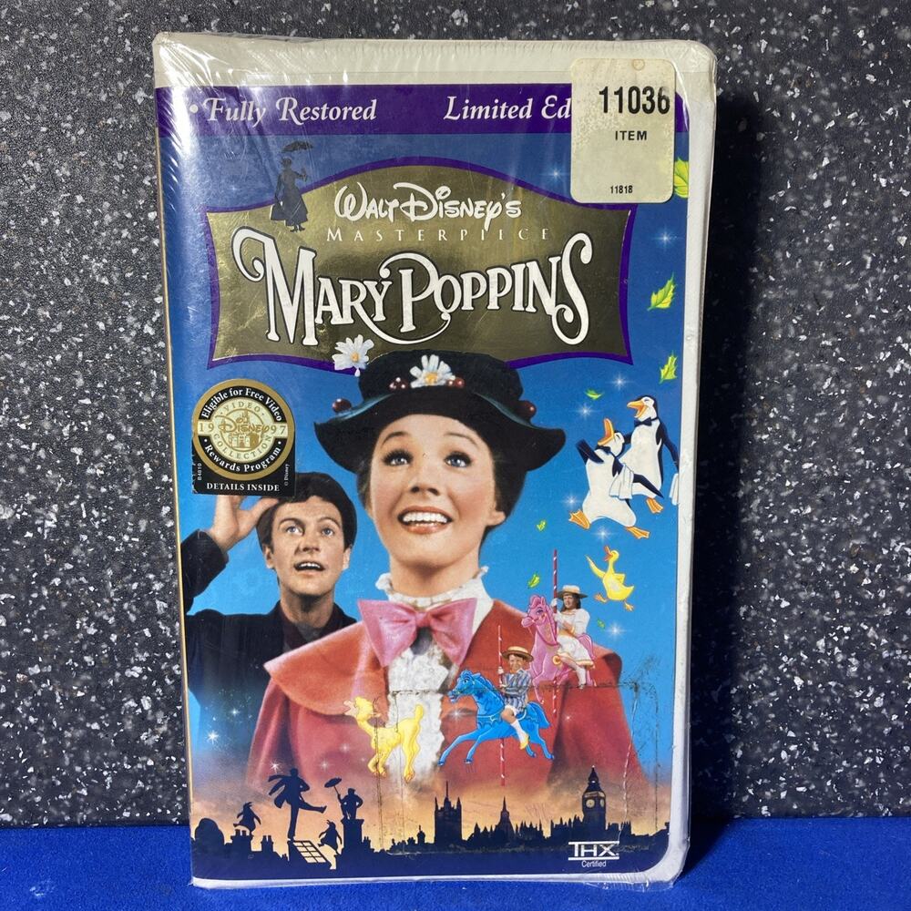 VHS Tape Mary Poppins 1997 Clam Shell Case Special Edition Julie Andrews